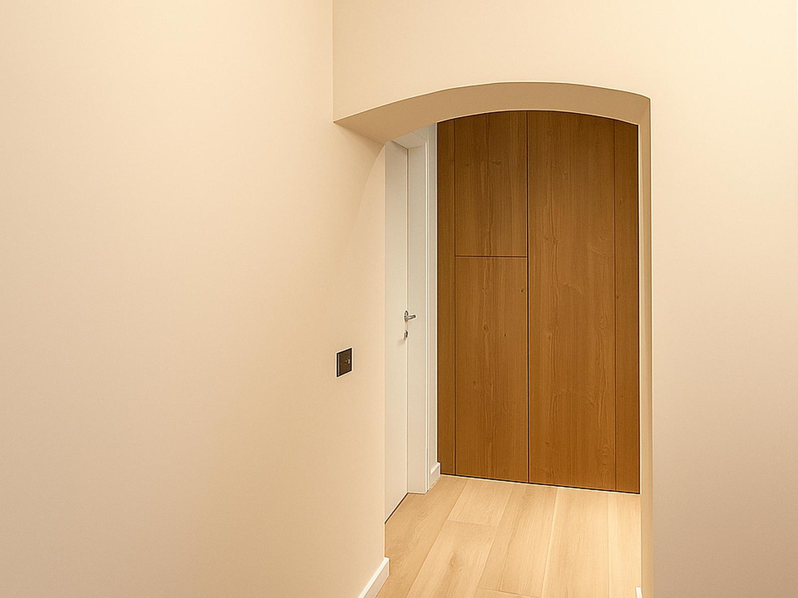 Locali ad uso ufficio, con posto auto, in zona centrale